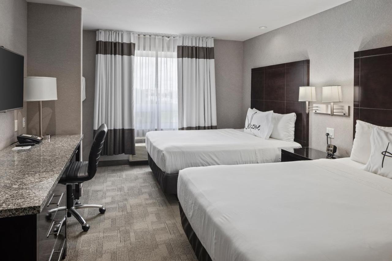 Home Inn & Suites Regina Airport Eksteriør billede