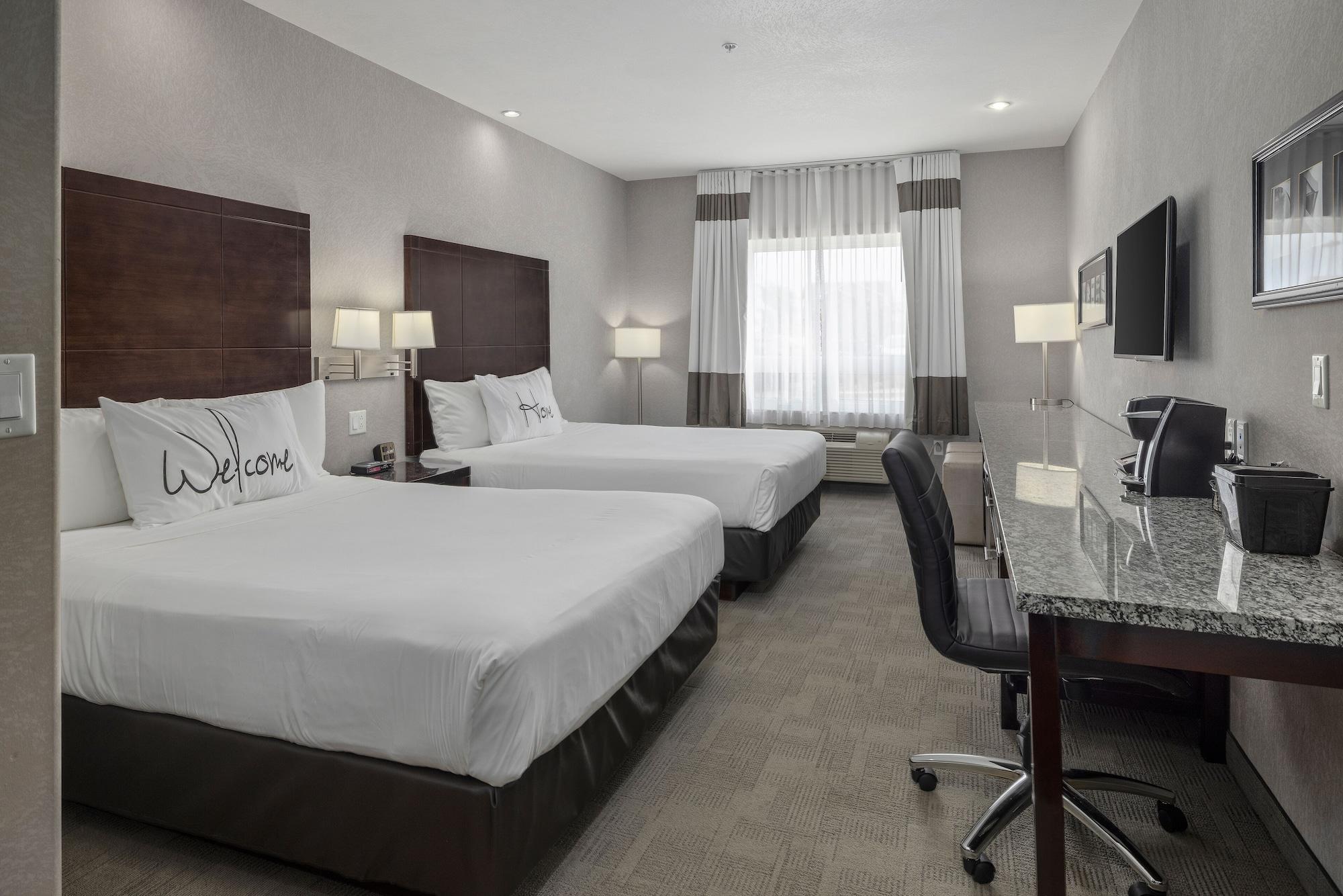 Home Inn & Suites Regina Airport Eksteriør billede