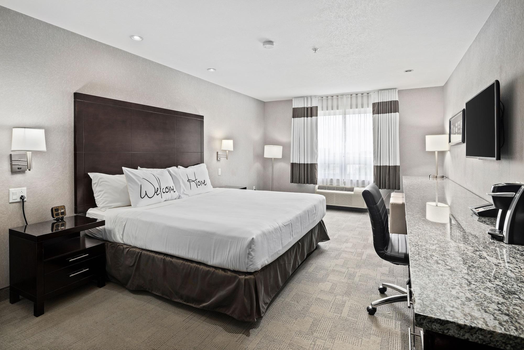 Home Inn & Suites Regina Airport Eksteriør billede